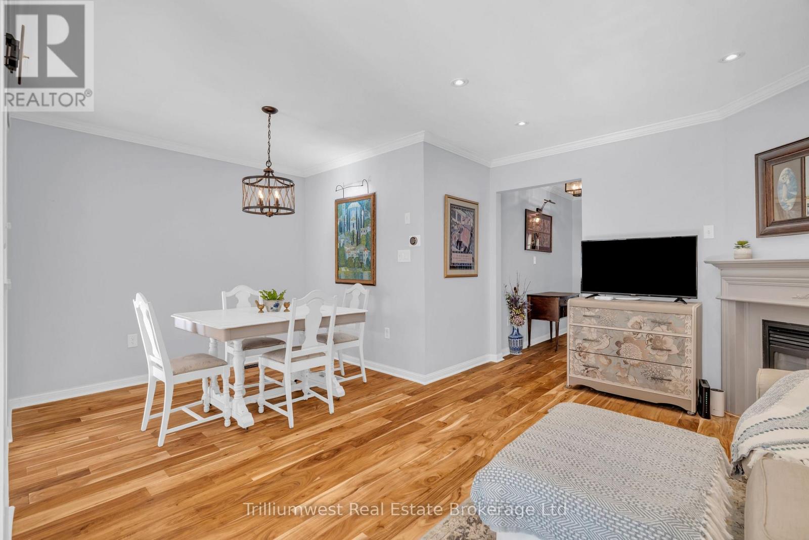 110 Panton Trail, Milton, Ontario  L9T 6K2 - Photo 19 - W12480649