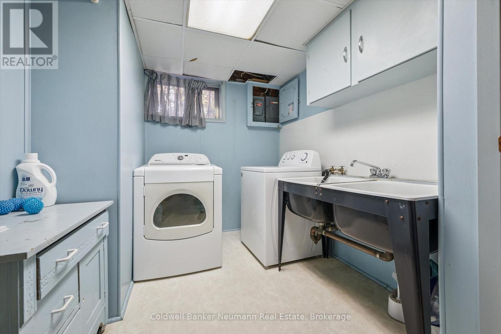 25 Oak Street, Guelph, Ontario  N1G 2N1 - Photo 38 - X12480676