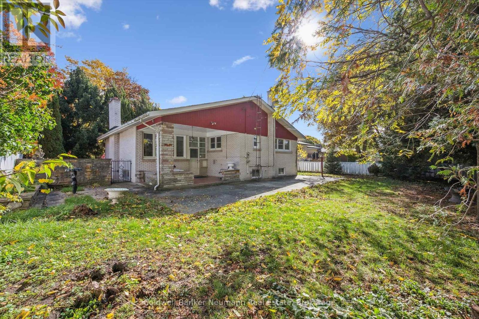 25 Oak Street, Guelph, Ontario  N1G 2N1 - Photo 45 - X12480676