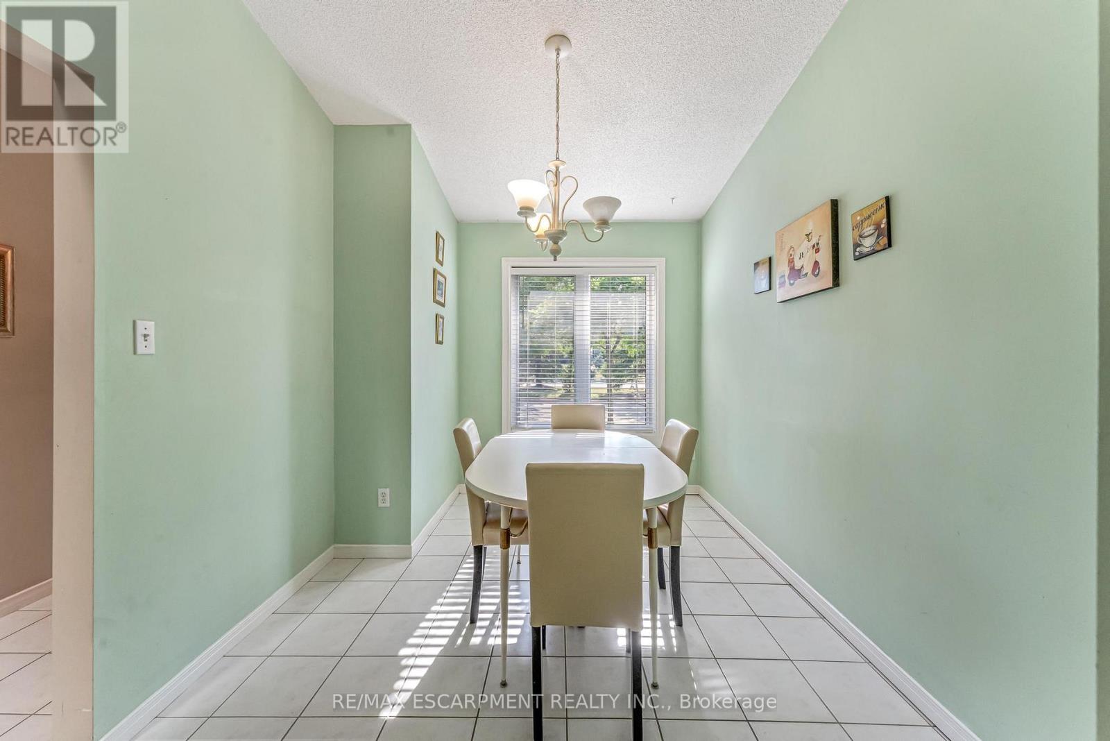 17 - 25 Kitty Murray Lane, Hamilton, Ontario  L9K 1L3 - Photo 6 - X12480491