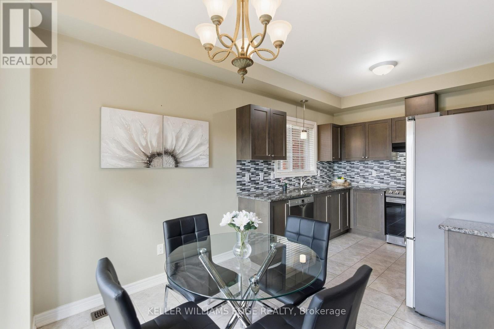62 Browview Drive, Hamilton, Ontario  L1B 1L9 - Photo 12 - X12480502