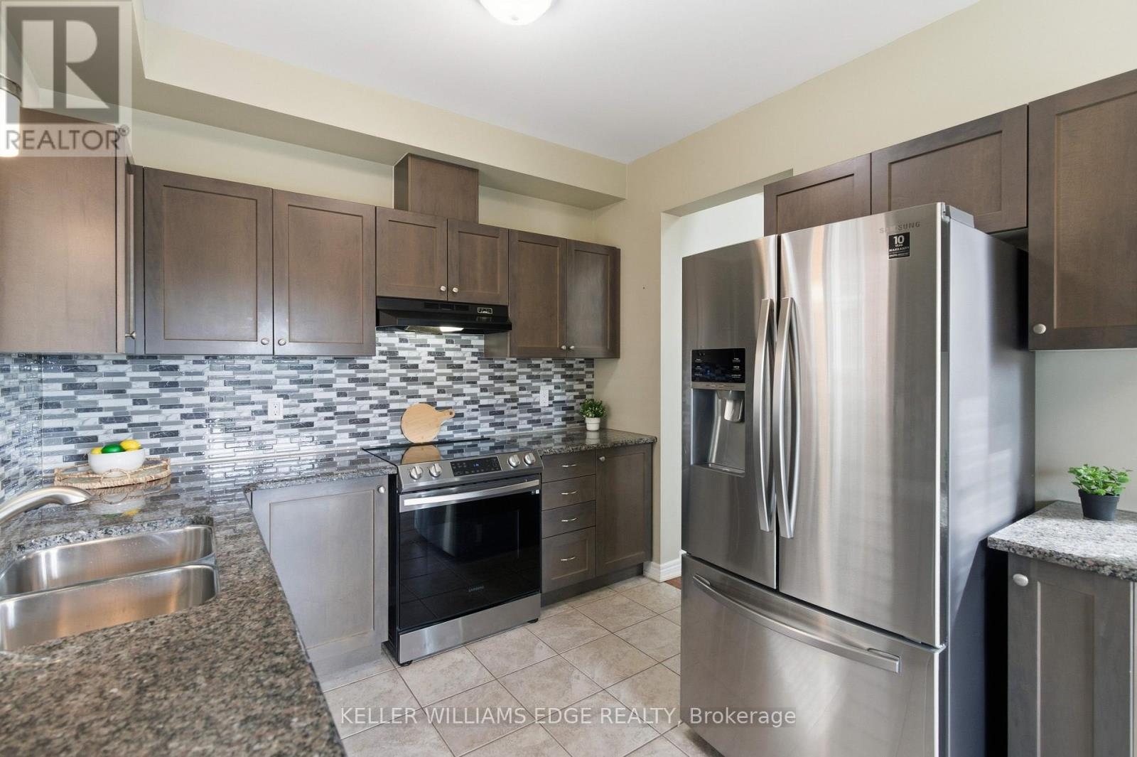 62 Browview Drive, Hamilton, Ontario  L1B 1L9 - Photo 13 - X12480502