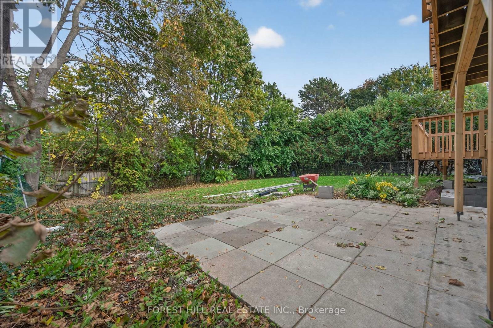 A - 19 Candis Drive, Toronto (Bathurst Manor), Ontario  M3H 5G3 - Photo 31 - C12480444