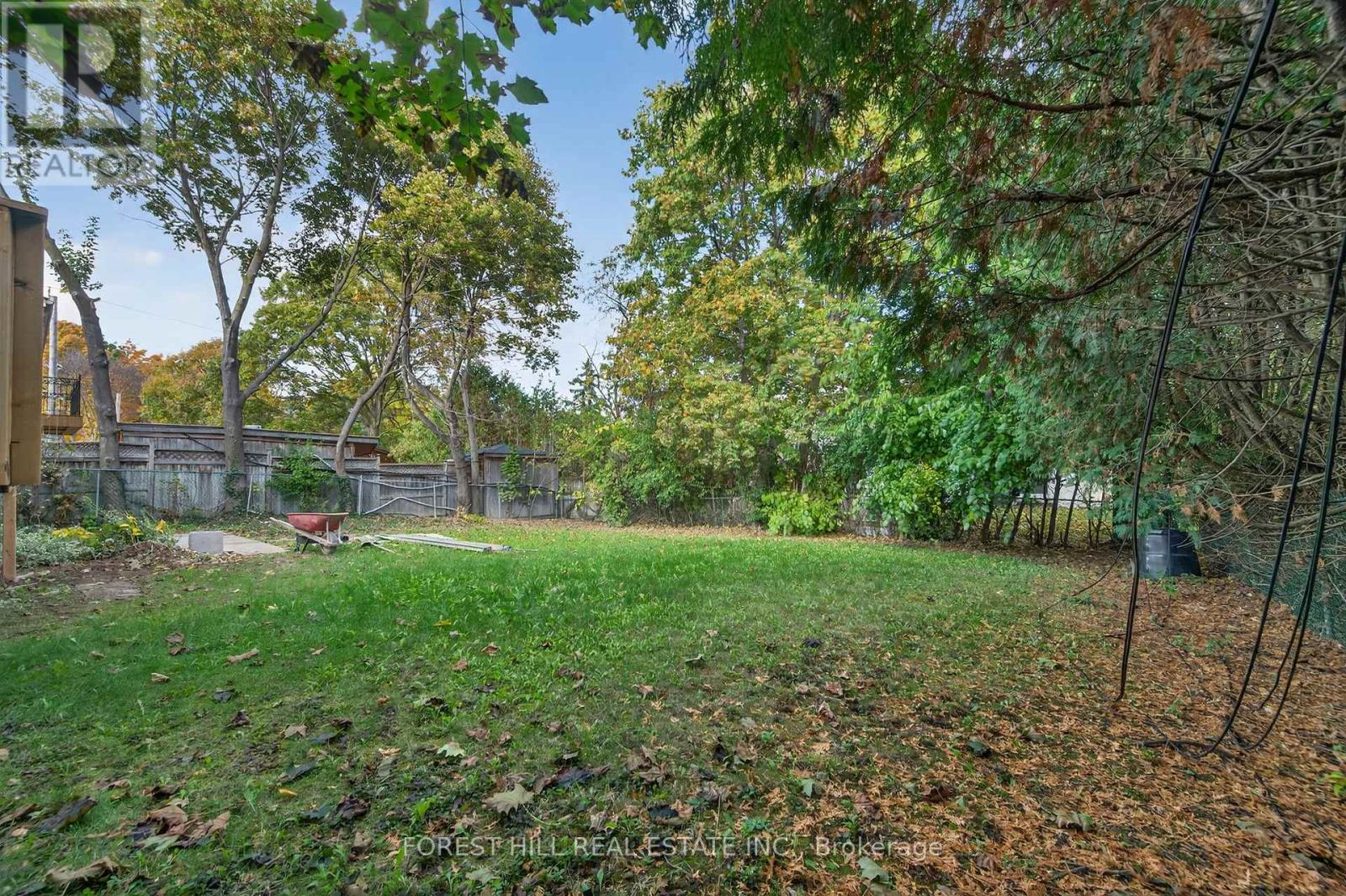 A - 19 Candis Drive, Toronto (Bathurst Manor), Ontario  M3H 5G3 - Photo 29 - C12480444