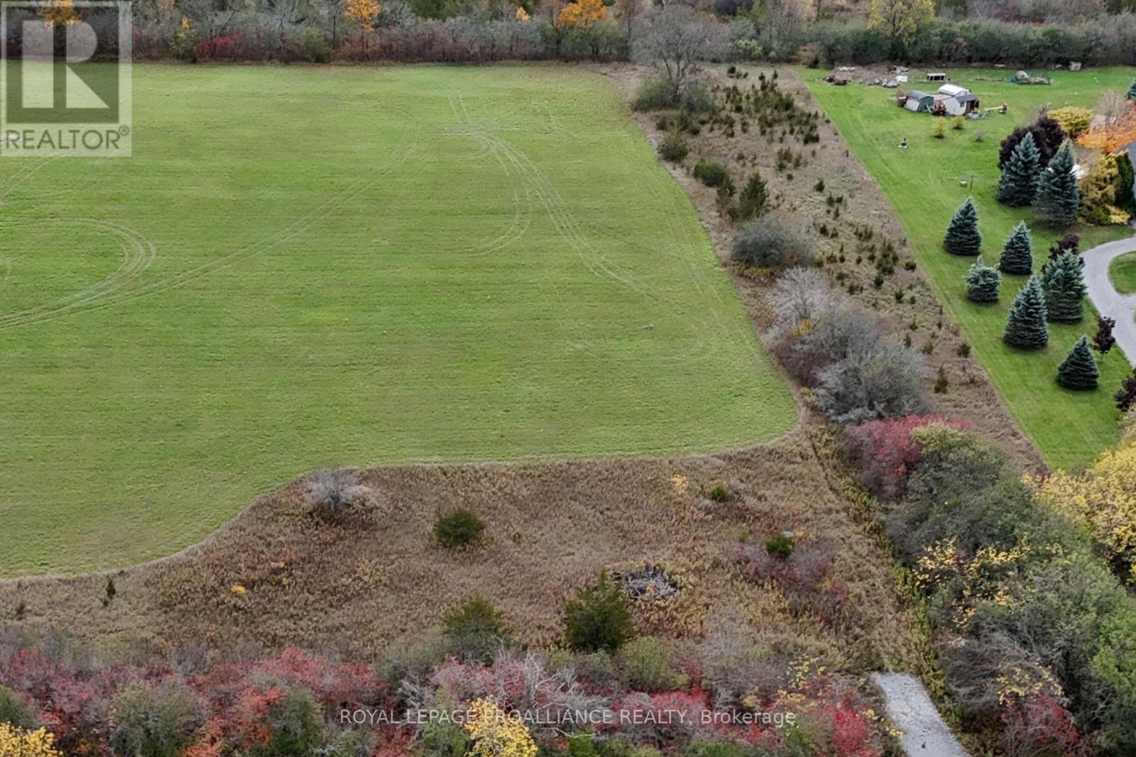 507 Smokes Point Road, Prince Edward County, Ontario  K0K 1L0 - Photo 5 - X12480192