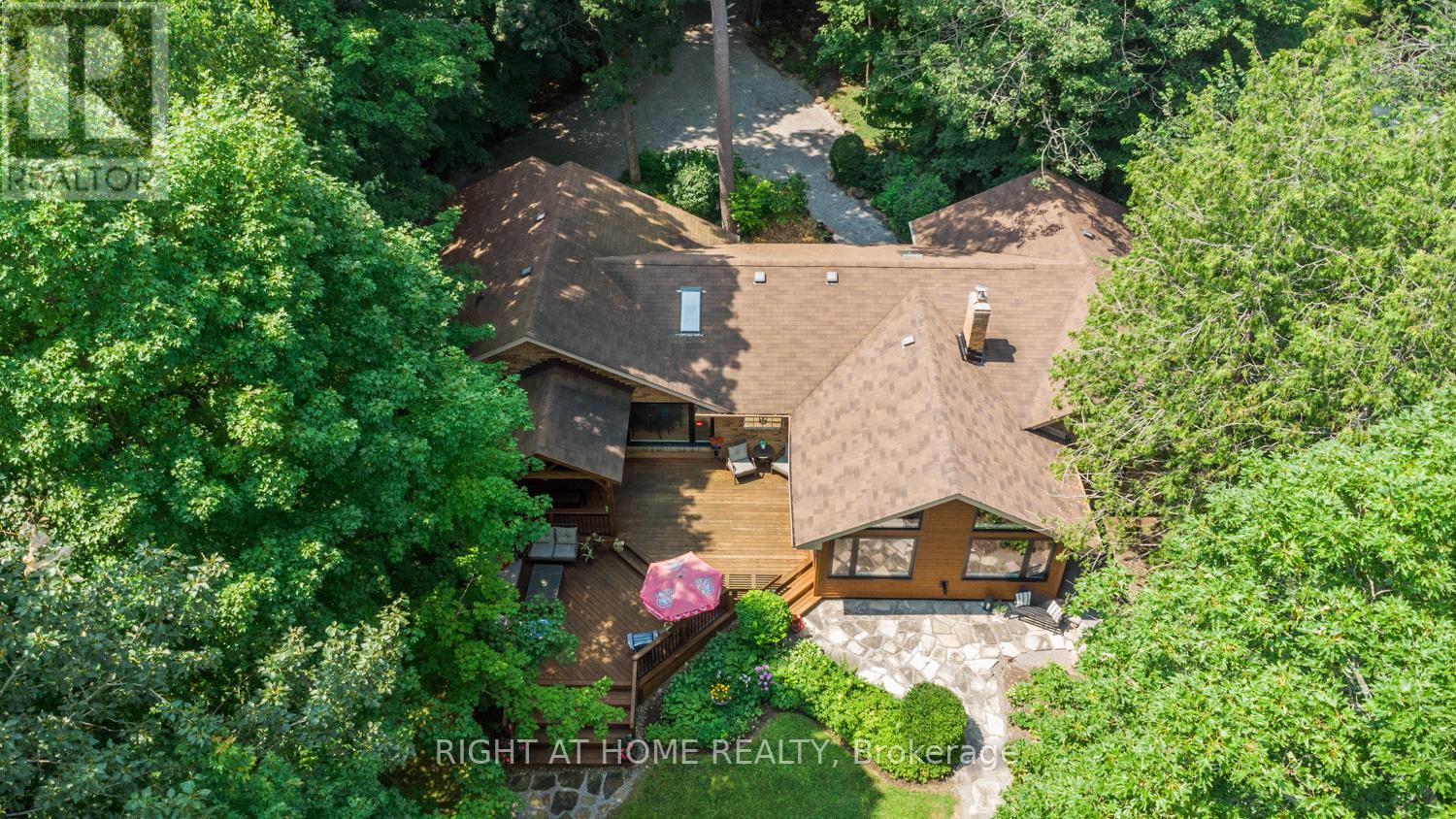 60 Mcgregor Drive, Kawartha Lakes, Ontario  K0M 1A0 - Photo 3 - X12282635