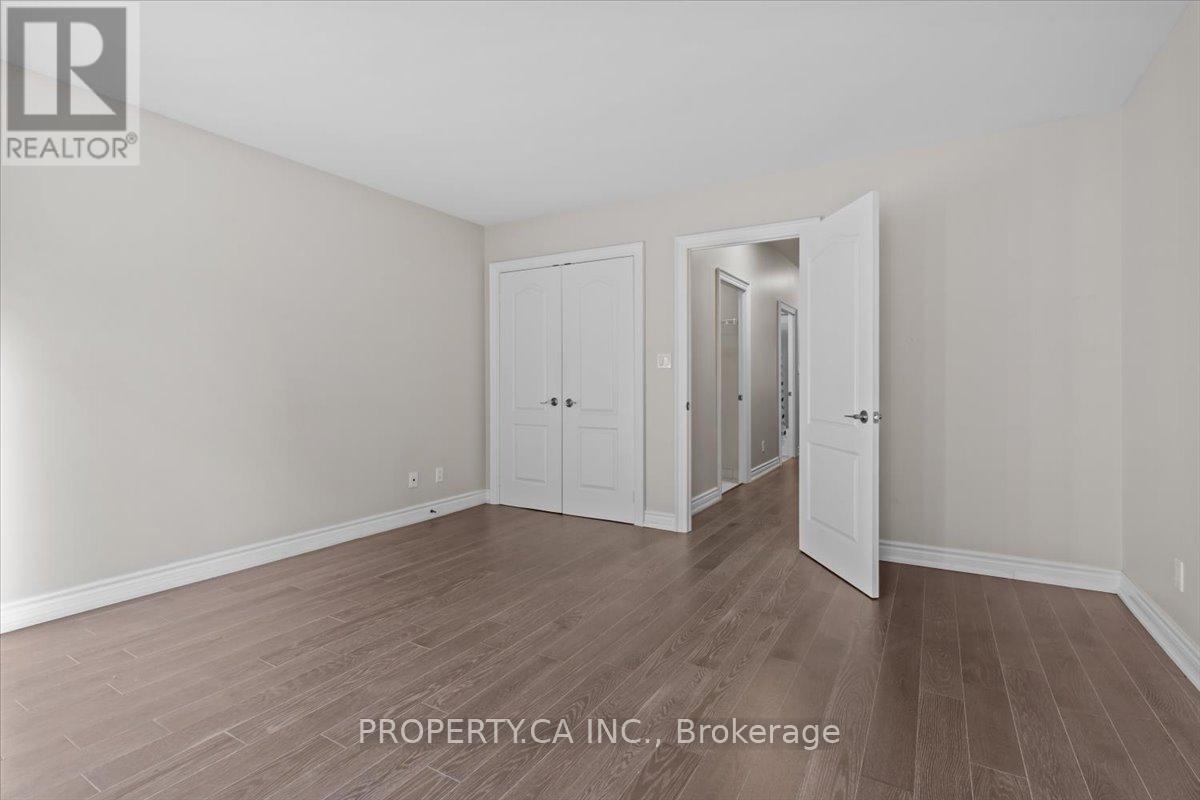 Th7 - 2111 Lake Shore Boulevard W, Toronto, Ontario  M8V 4B2 - Photo 24 - W12471834