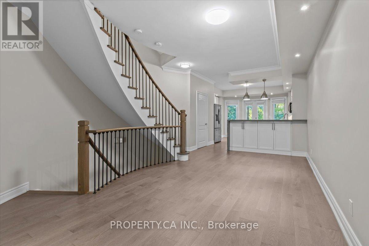 Th7 - 2111 Lake Shore Boulevard W, Toronto, Ontario  M8V 4B2 - Photo 9 - W12471834