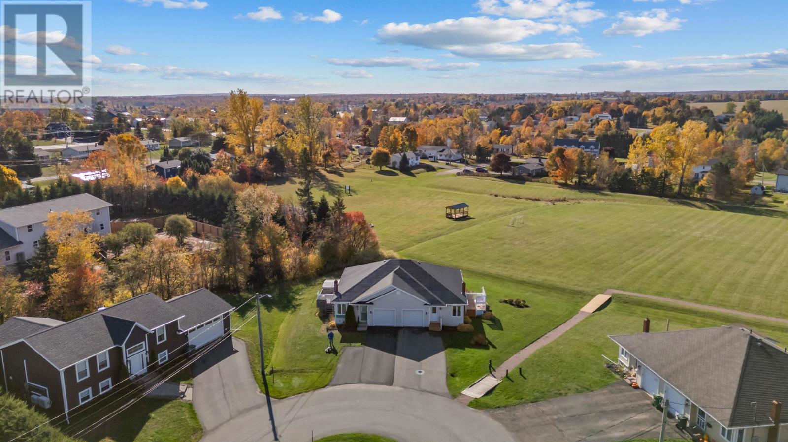 3 Krista Lane, Cornwall, Prince Edward Island  C0A 1H0 - Photo 3 - 202526552