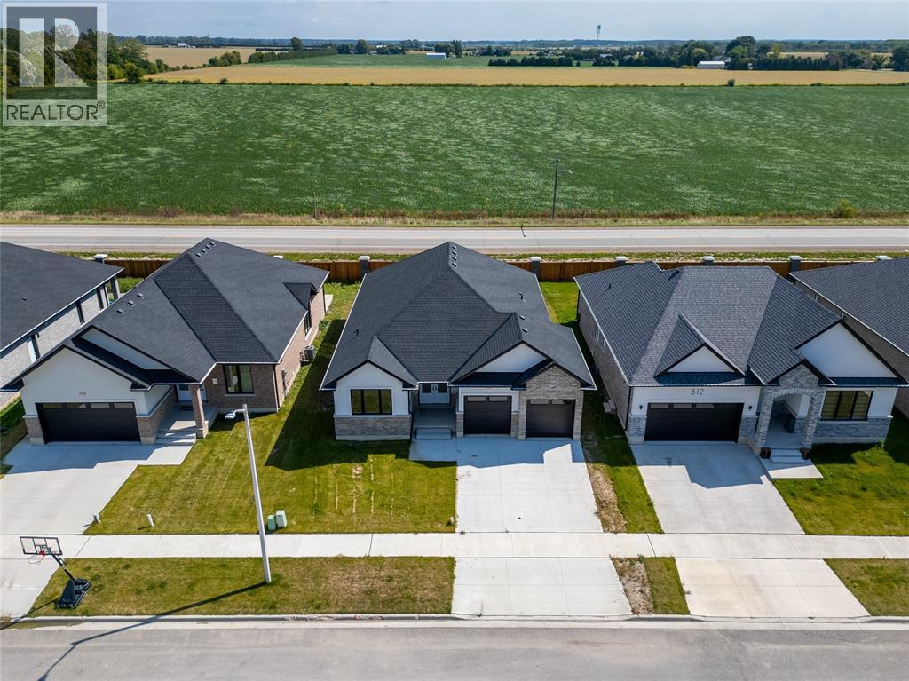 316 Stathis Boulevard, Sarnia, Ontario  N7S 0A8 - Photo 36 - 25023217