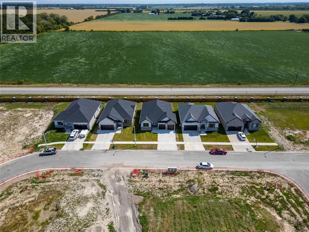 316 Stathis Boulevard, Sarnia, Ontario  N7S 0A8 - Photo 39 - 25023217