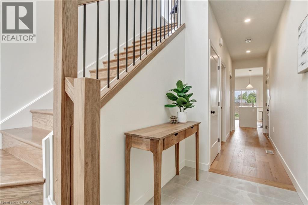 204 William Street, Delhi, Ontario  N4B 1M8 - Photo 3 - 40775356