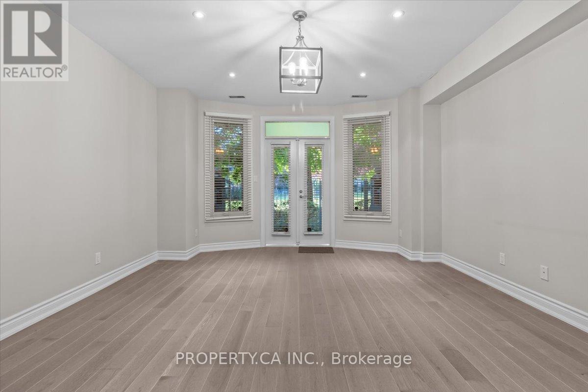 Th7 - 2111 Lake Shore Boulevard W, Toronto, Ontario  M8V 4B2 - Photo 33 - W12471834