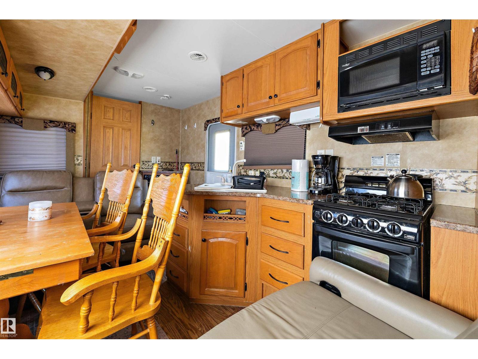 #130 9002 Highway 16, Rural Yellowhead, Alberta  T0E 2M0 - Photo 12 - E4459919