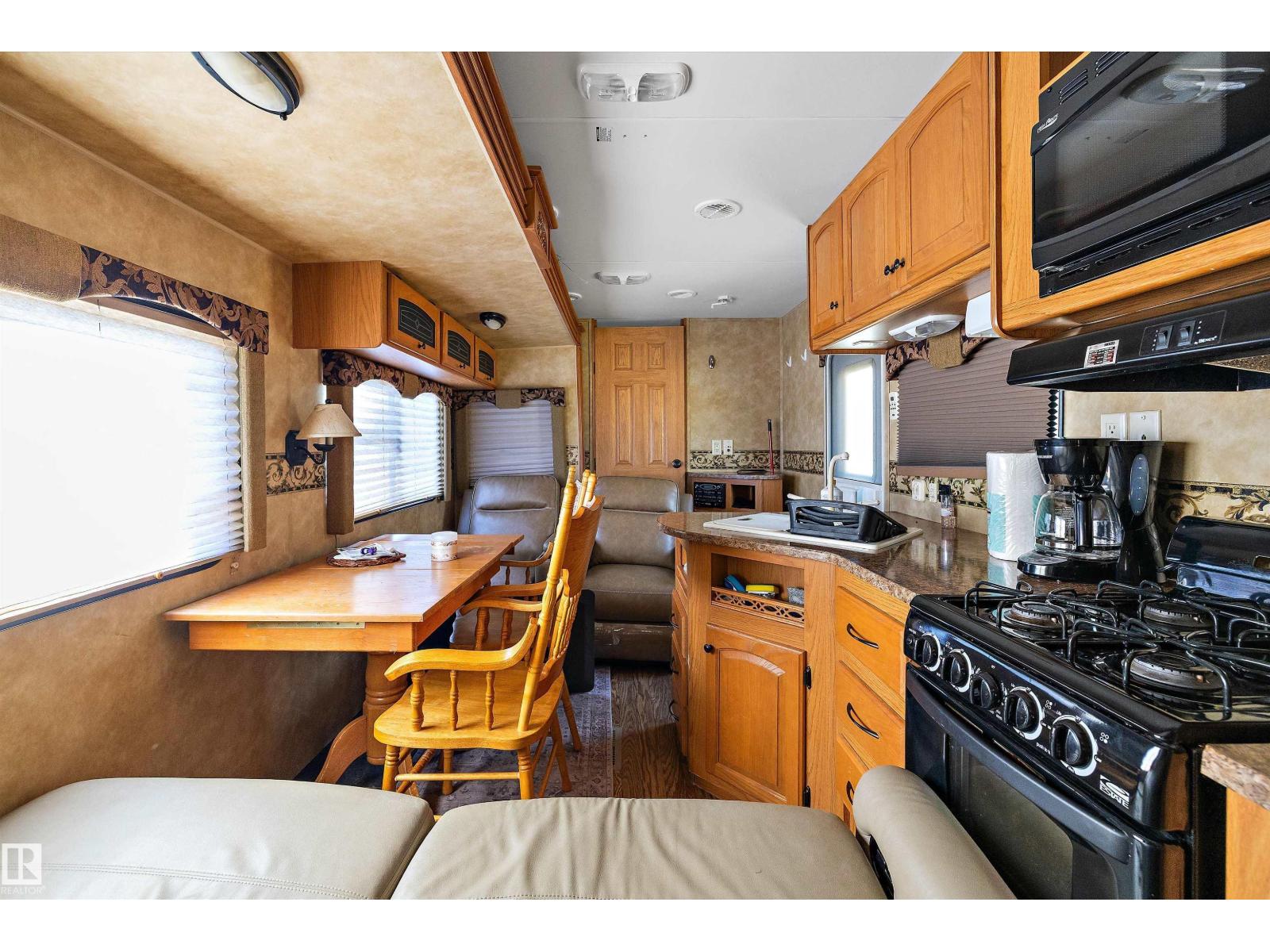 #130 9002 Highway 16, Rural Yellowhead, Alberta  T0E 2M0 - Photo 13 - E4459919