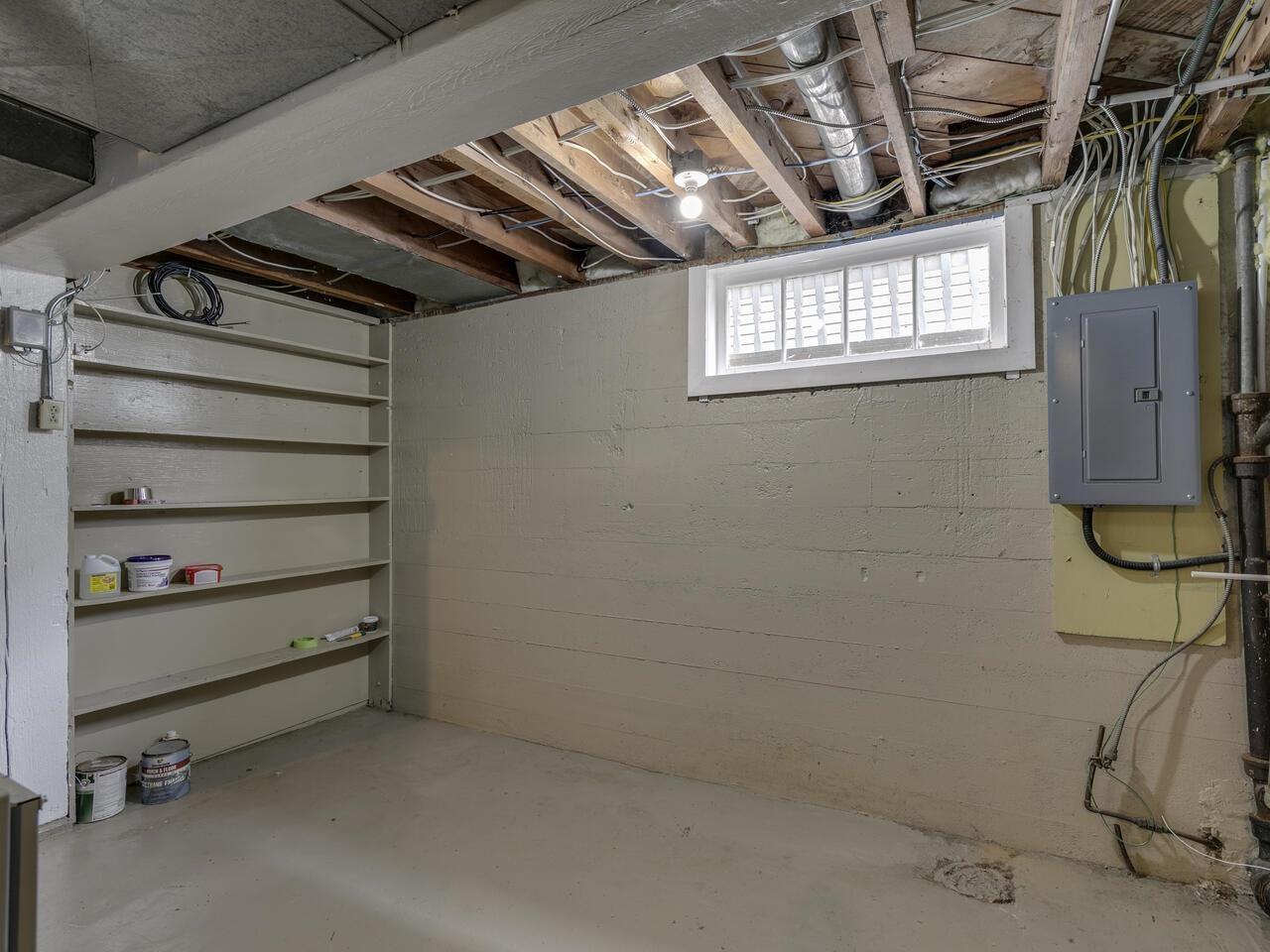 33700 3rd Avenue, Mission, British Columbia  V2V 1R2 - Photo 30 - R3061637