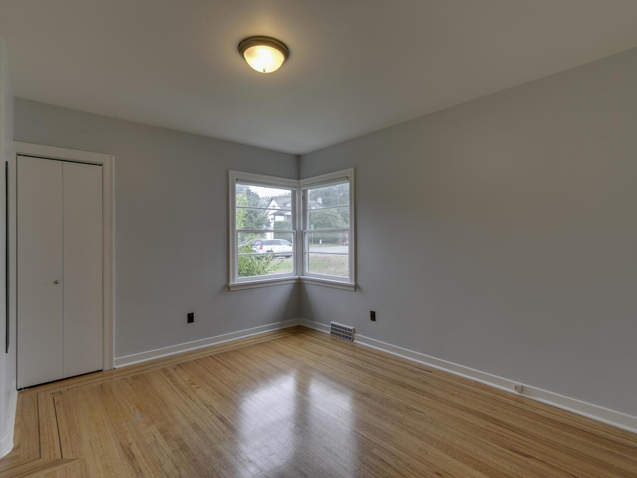 33700 3rd Avenue, Mission, British Columbia  V2V 1R2 - Photo 21 - R3061637