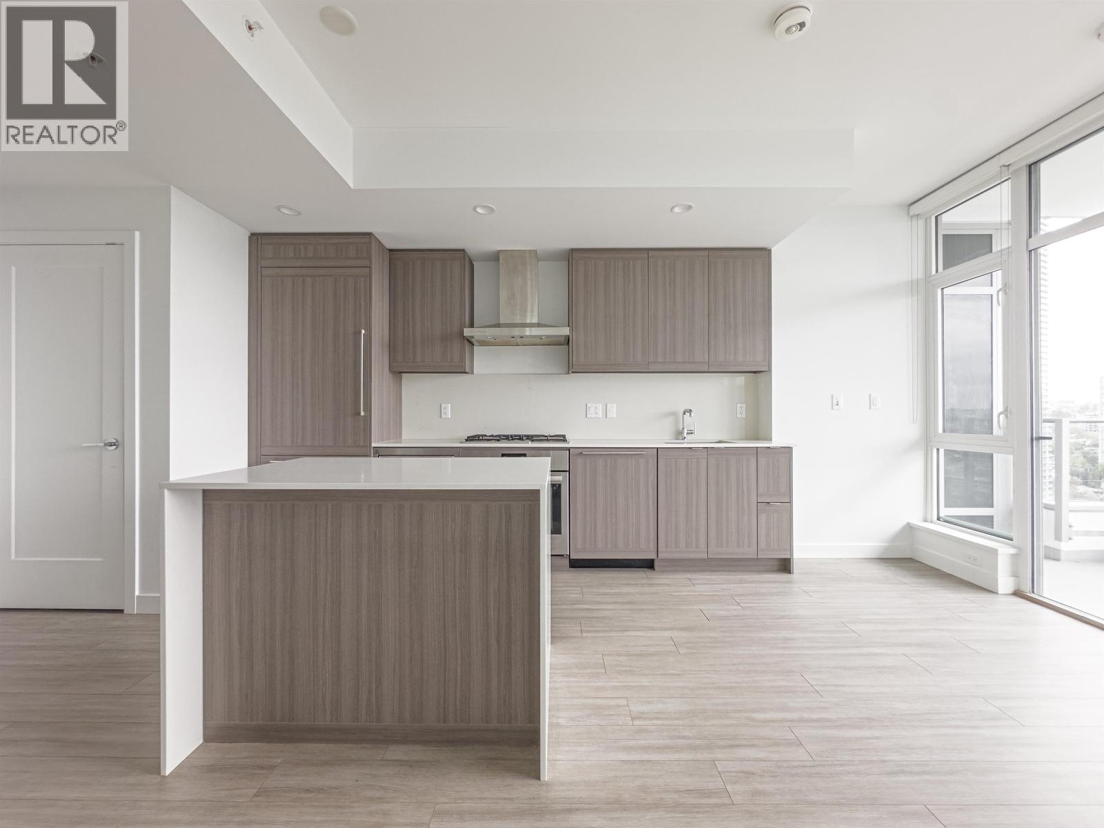 2403 2351 Beta Avenue, Burnaby, British Columbia  V5C 0M2 - Photo 7 - R3058842