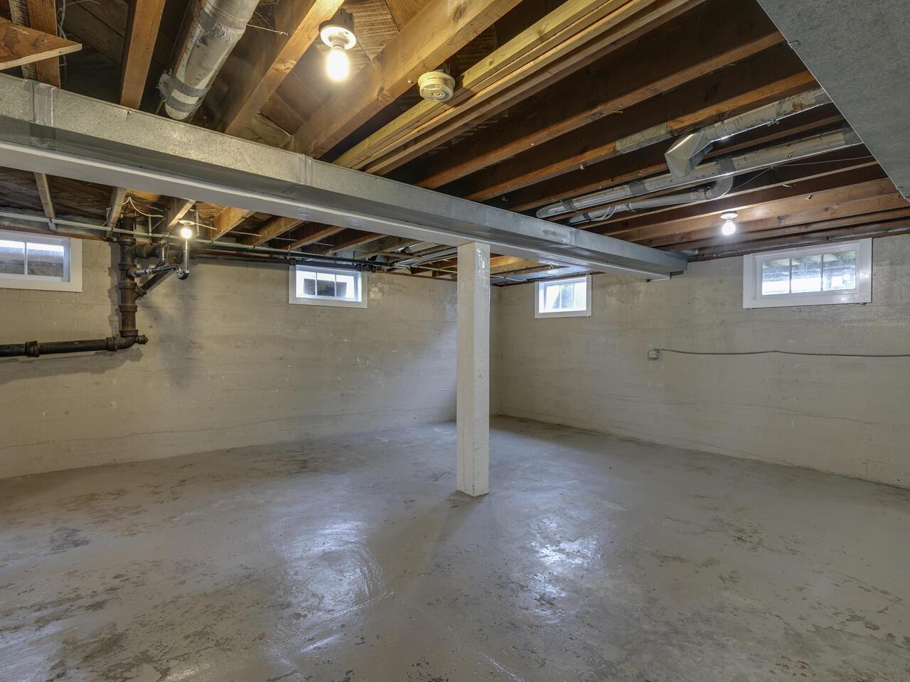 33700 3rd Avenue, Mission, British Columbia  V2V 1R2 - Photo 33 - R3061637