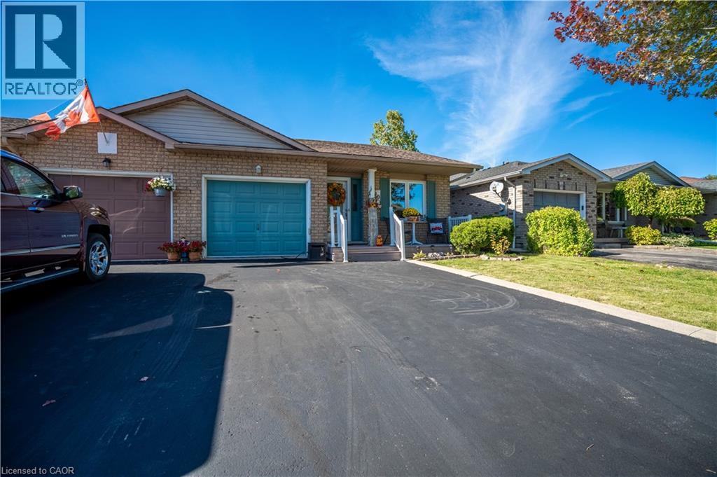 50 Scottacres Boulevard, Caledonia, Ontario  N3W 2K3 - Photo 4 - 40781944
