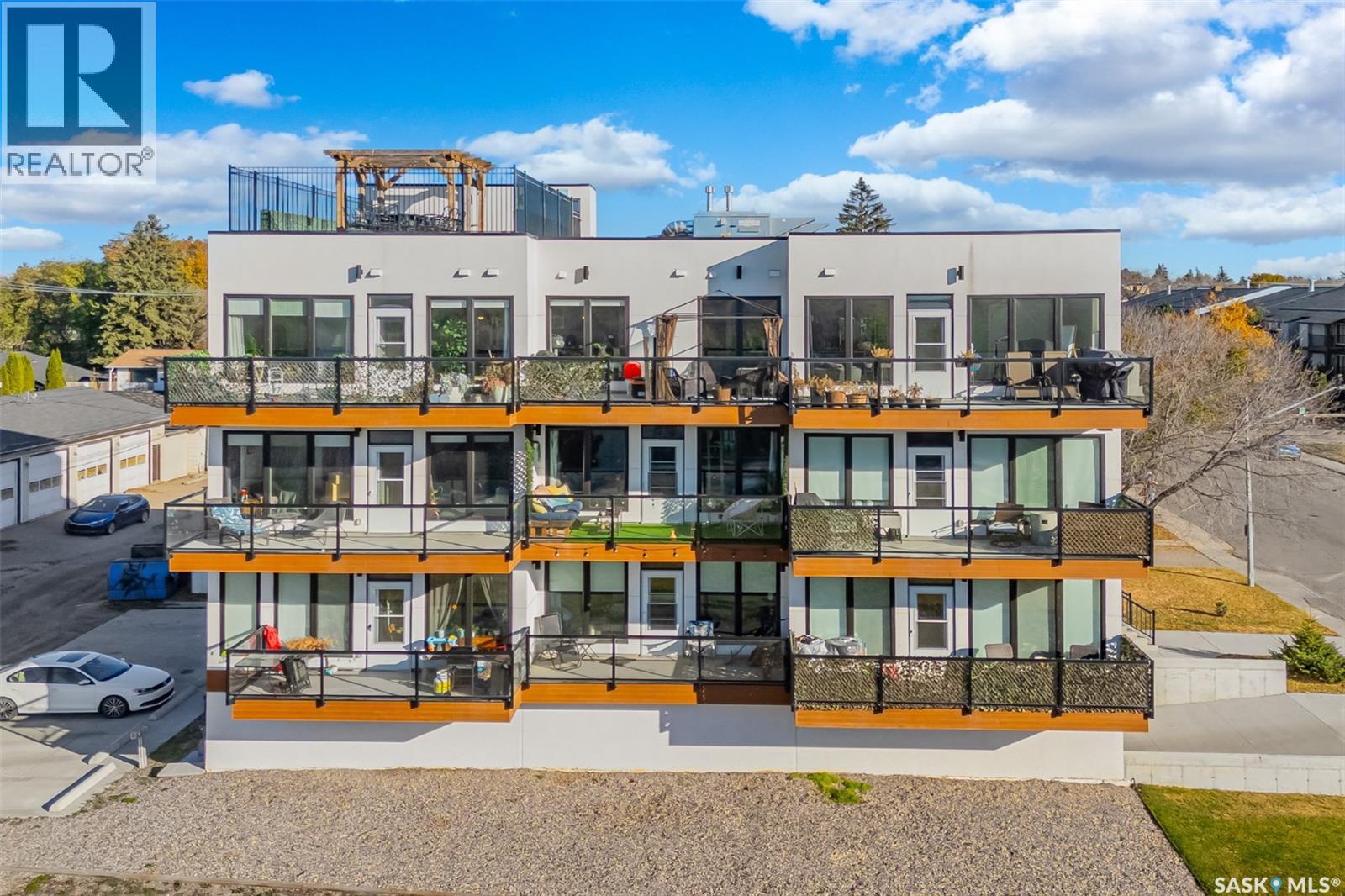 811 Hilliard STREET W, Saskatoon, Saskatchewan