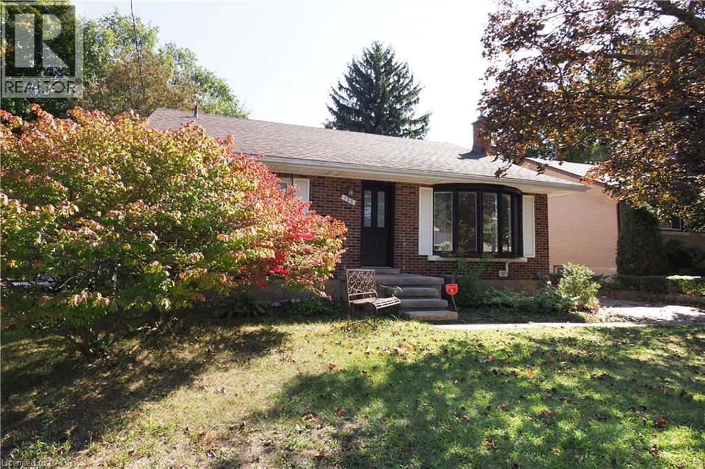 122 Boehmer Street, Kitchener, Ontario  N2H 4N5 - Photo 3 - 40744879