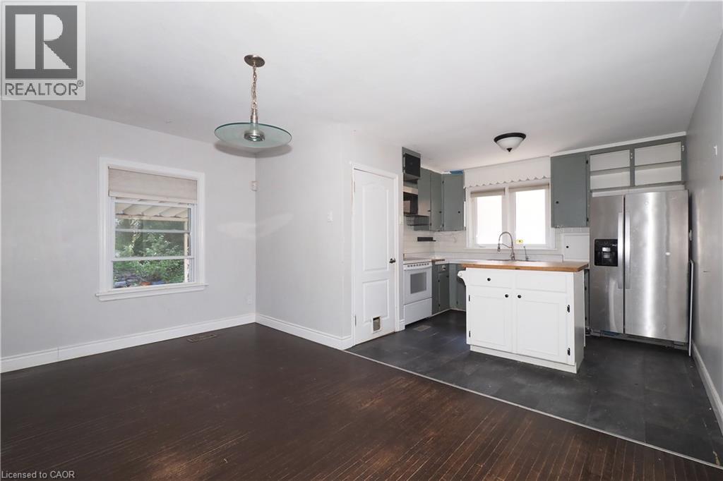 122 Boehmer Street, Kitchener, Ontario  N2H 4N5 - Photo 6 - 40744879