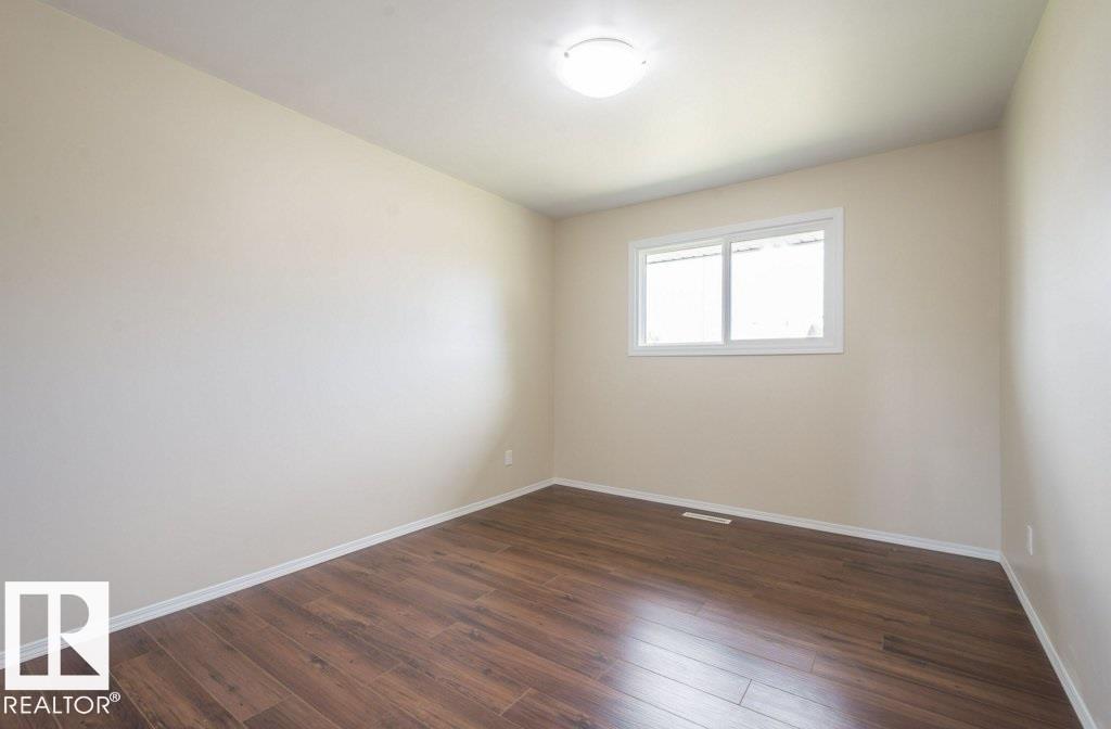 12807 135 Av Nw, Edmonton, Alberta  T5L 3X4 - Photo 13 - E4463315