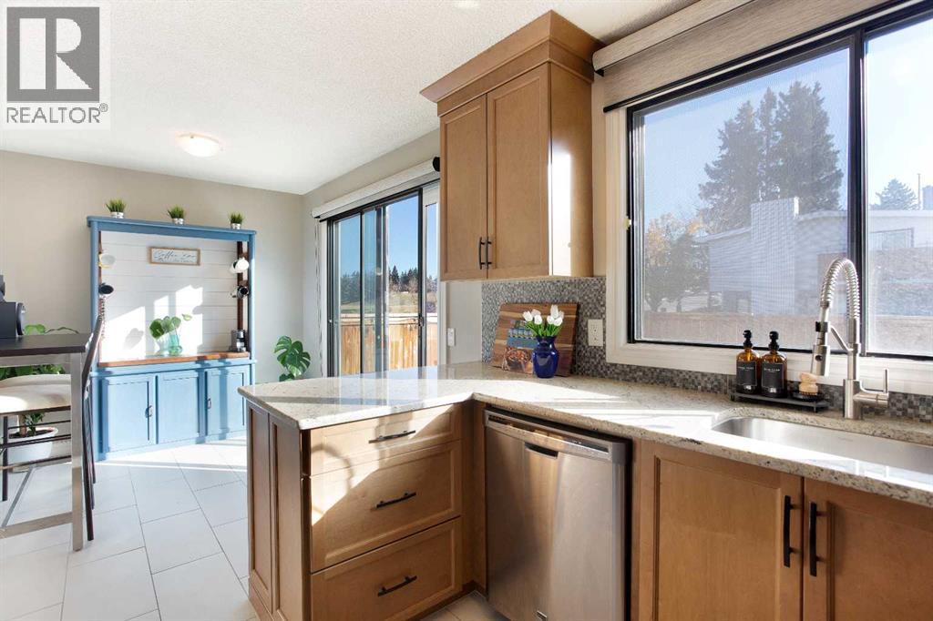 19, 5019 46 Avenue Sw, Calgary, Alberta  T3E 6R1 - Photo 5 - A2263170