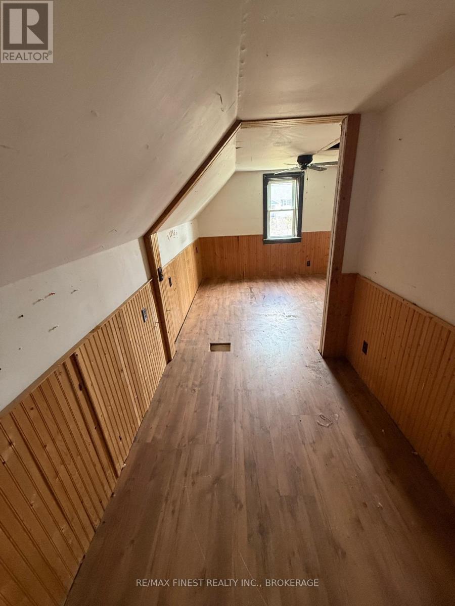 71 Factory Street, Loyalist (Odessa), Ontario  K0H 2H0 - Photo 16 - X12480759