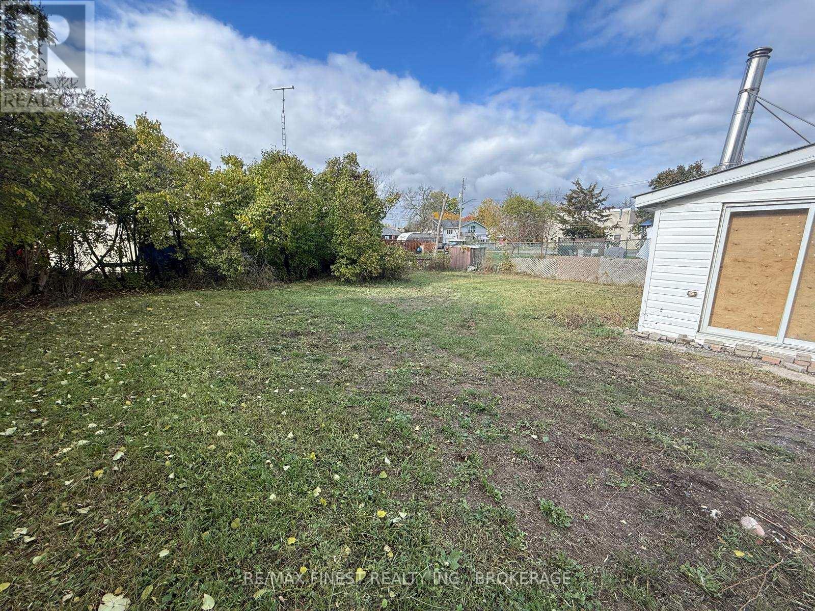 71 Factory Street, Loyalist (Odessa), Ontario  K0H 2H0 - Photo 6 - X12480759