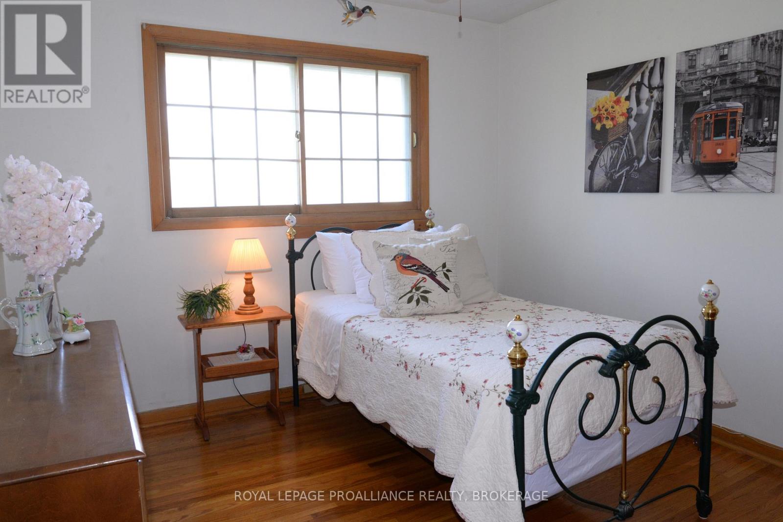 2229 Paul Boulevard N, Kingston (City North Of 401), Ontario  K7L 4V3 - Photo 23 - X12480776