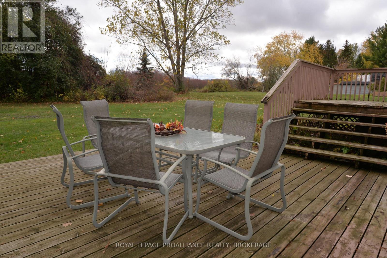 2229 Paul Boulevard N, Kingston (City North Of 401), Ontario  K7L 4V3 - Photo 30 - X12480776