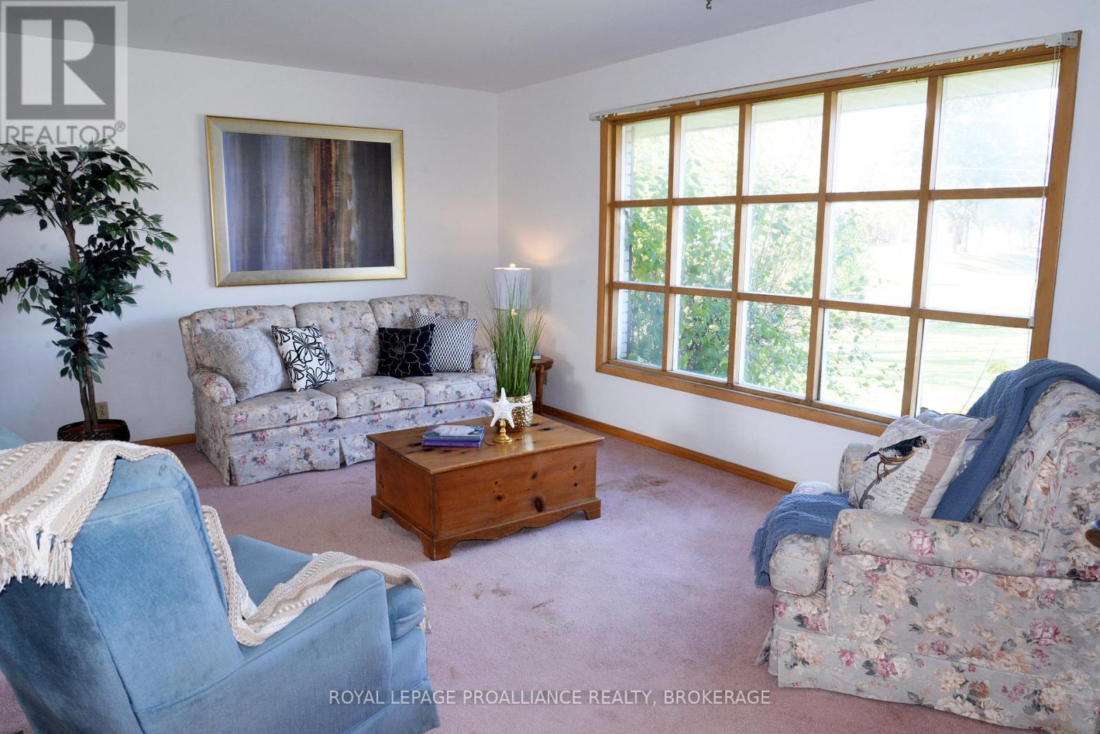 2229 Paul Boulevard N, Kingston (City North Of 401), Ontario  K7L 4V3 - Photo 7 - X12480776