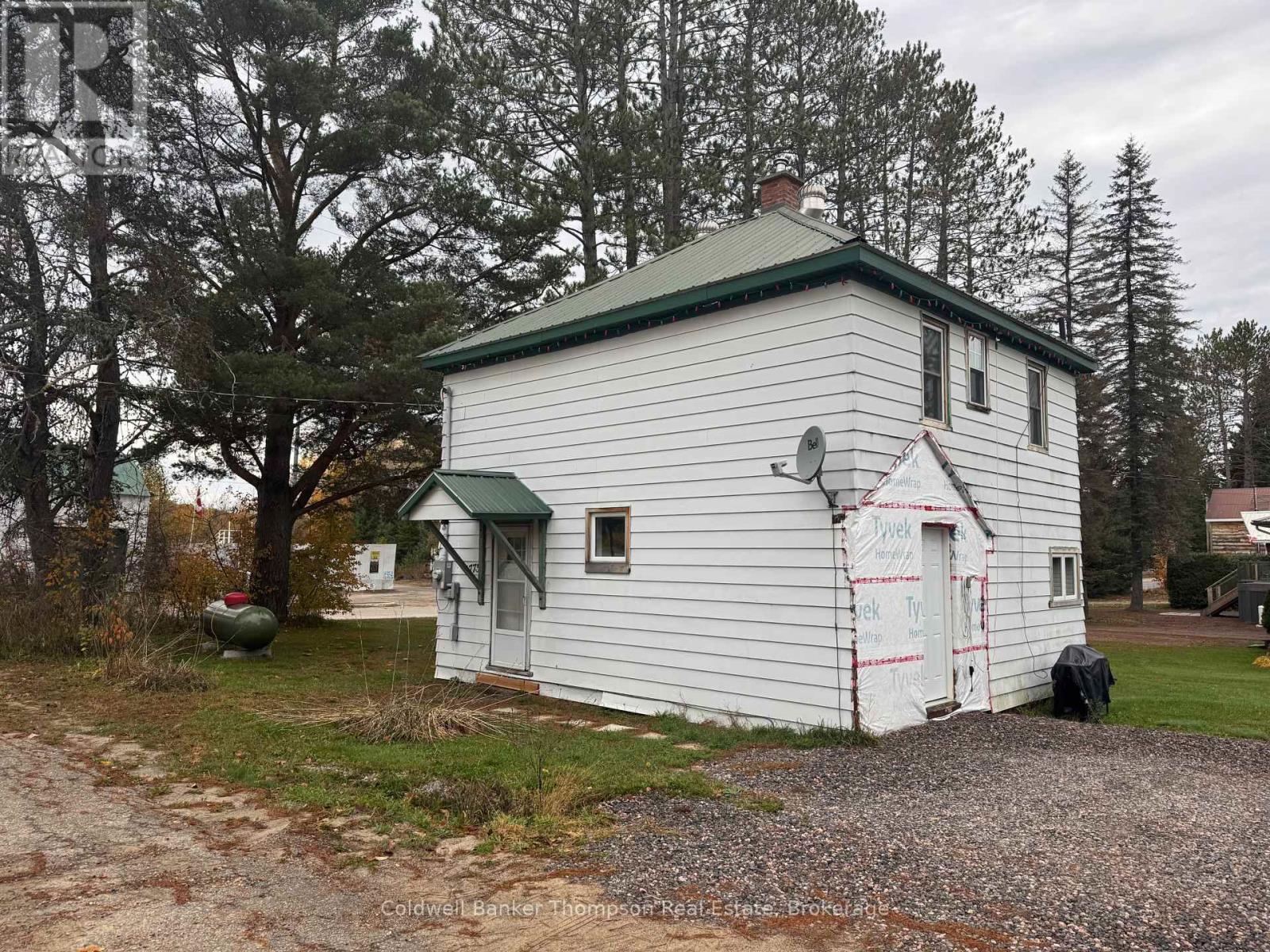 1773 Highway 518 Highway E, Kearney, Ontario  P0A 1M0 - Photo 2 - X12480701