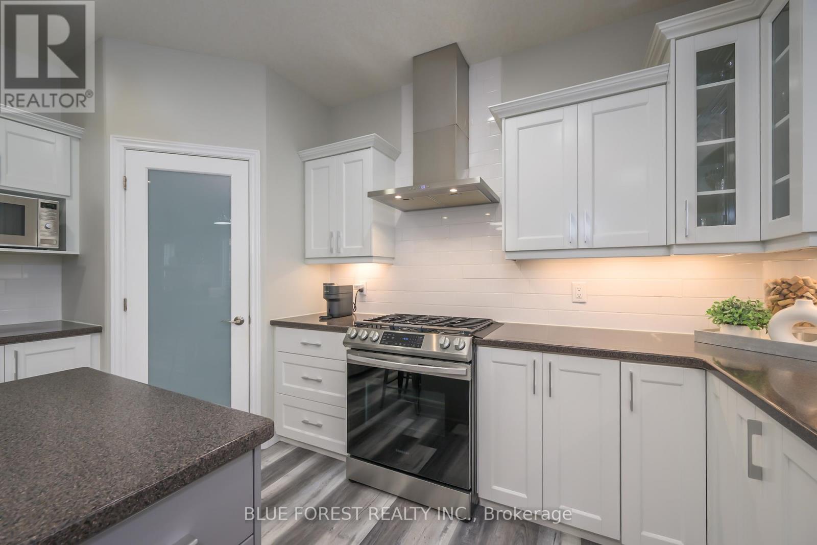 2641 Tucker Court, London North (North I), Ontario  N6G 0E2 - Photo 11 - X12480736