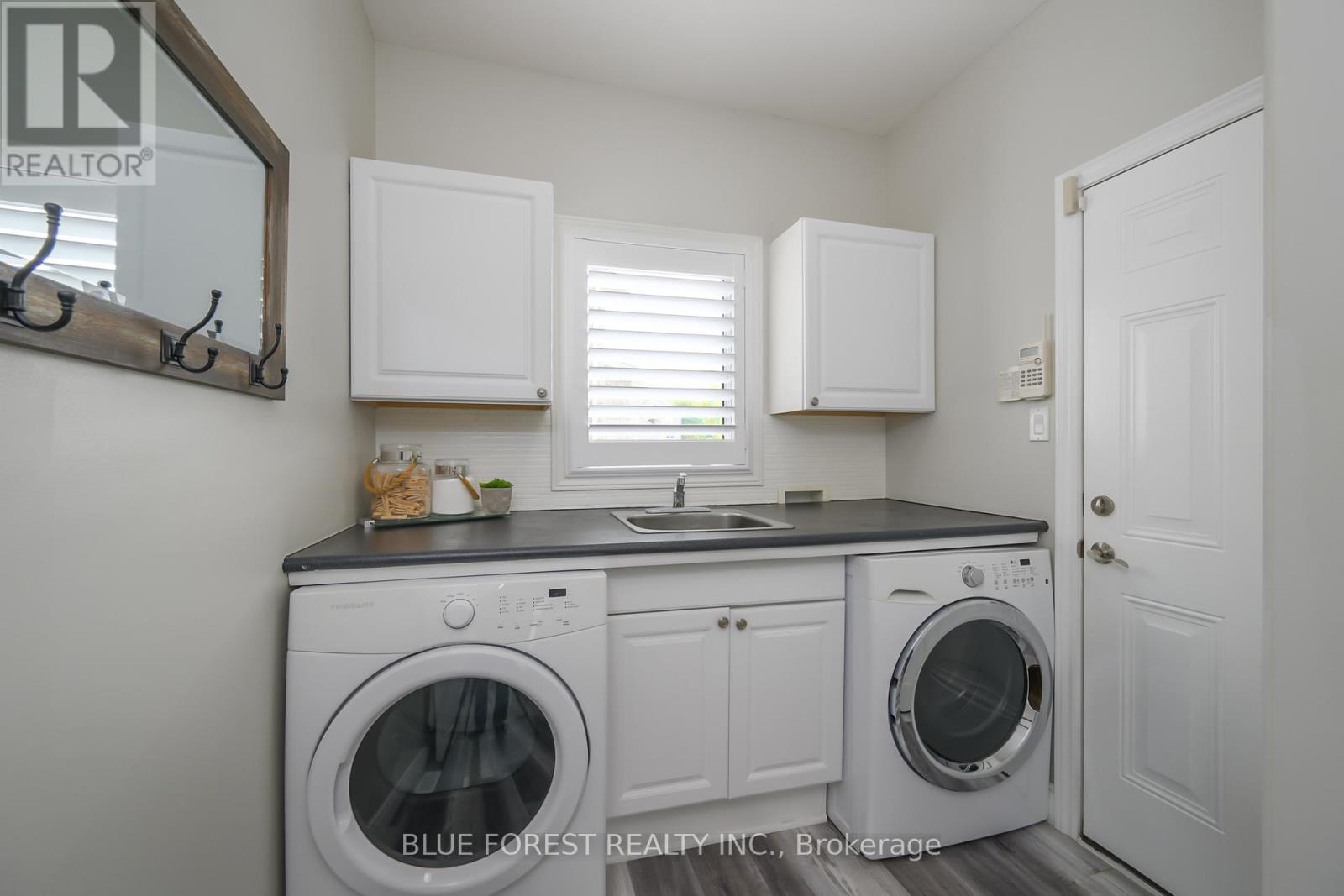 2641 Tucker Court, London North (North I), Ontario  N6G 0E2 - Photo 13 - X12480736