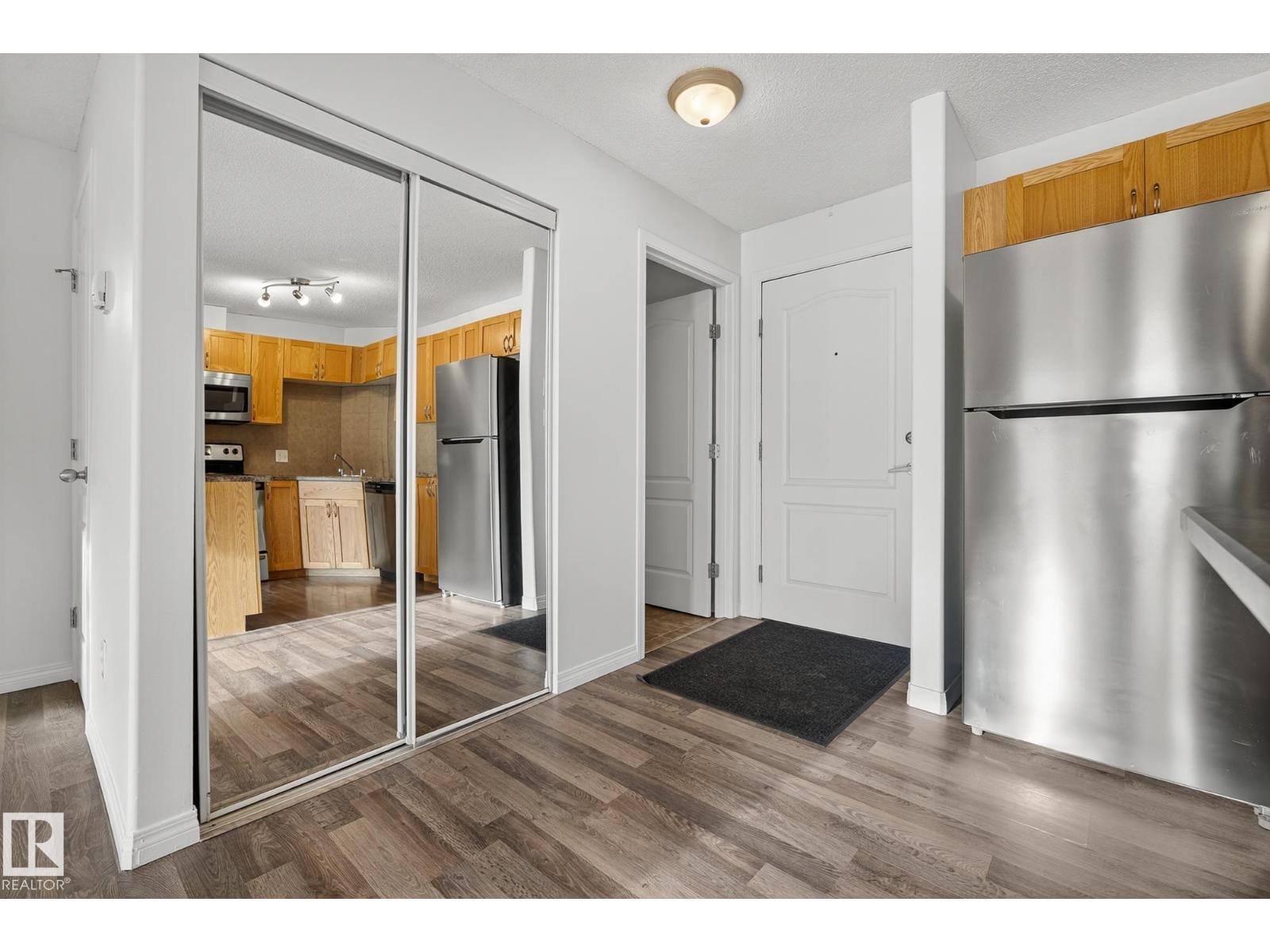 #1124 330 Clareview Station Dr Nw, Edmonton, Alberta  T5Y 0E6 - Photo 3 - E4463373