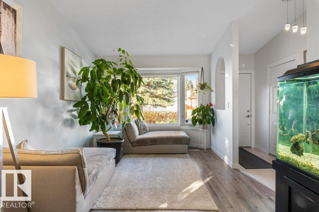 19011 73 Av Nw, Edmonton, Alberta  T5T 5G9 - Photo 5 - E4463375
