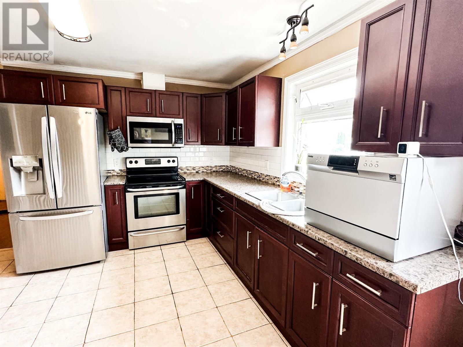 2 Elliot St, Cochenour, Ontario  P0V 1L0 - Photo 6 - TB252203