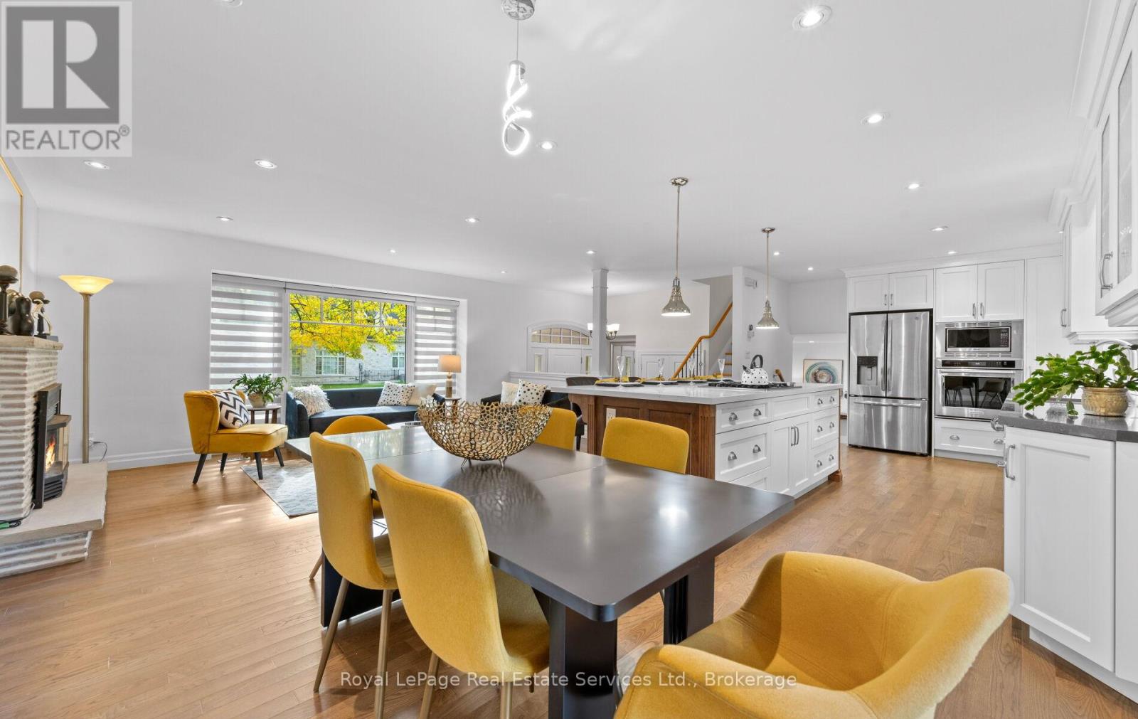 1465 Shamrock Lane, Oakville, Ontario  L6L 1R1 - Photo 12 - W12480813