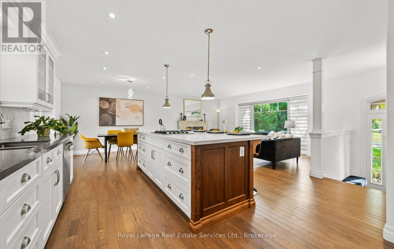 1465 Shamrock Lane, Oakville, Ontario  L6L 1R1 - Photo 17 - W12480813