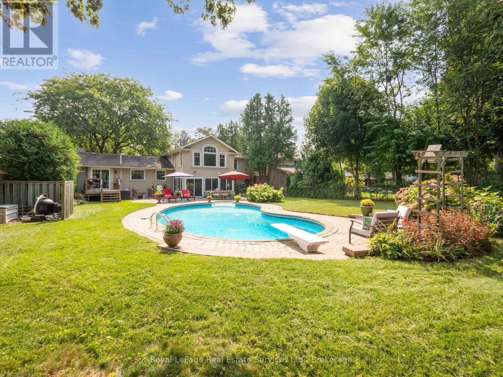 1465 Shamrock Lane, Oakville, Ontario  L6L 1R1 - Photo 44 - W12480813