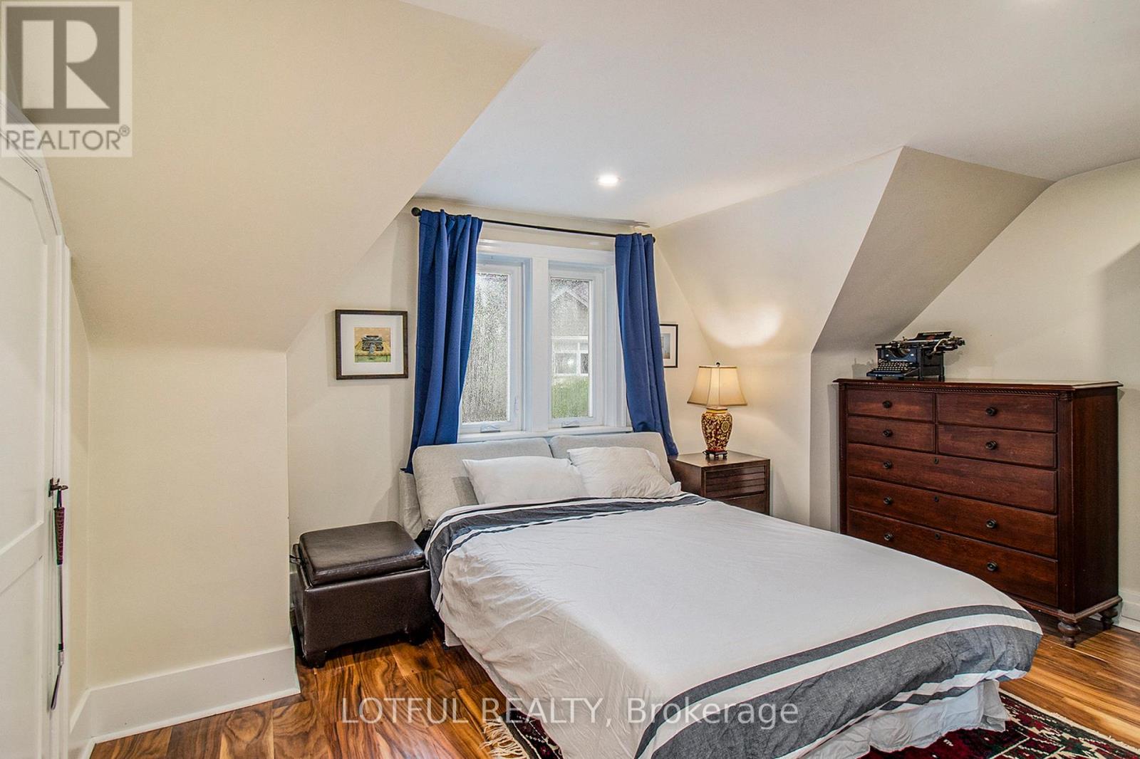 68 Vaughan Street, Ottawa, Ontario  K1M 1X2 - Photo 10 - X12480733