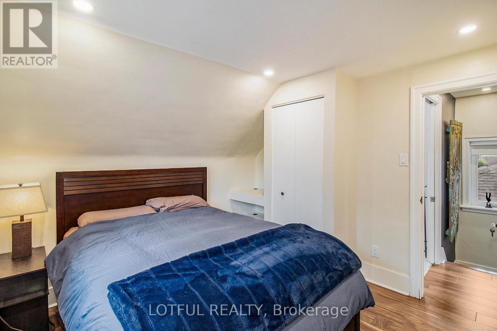 68 Vaughan Street, Ottawa, Ontario  K1M 1X2 - Photo 12 - X12480733