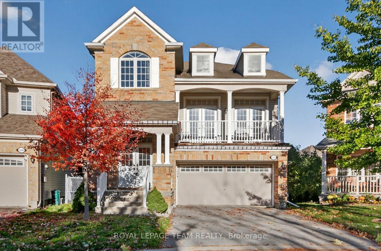 236 Kohilo Crescent, Ottawa, Ontario  K2S 0E6 - Photo 1 - X12480745
