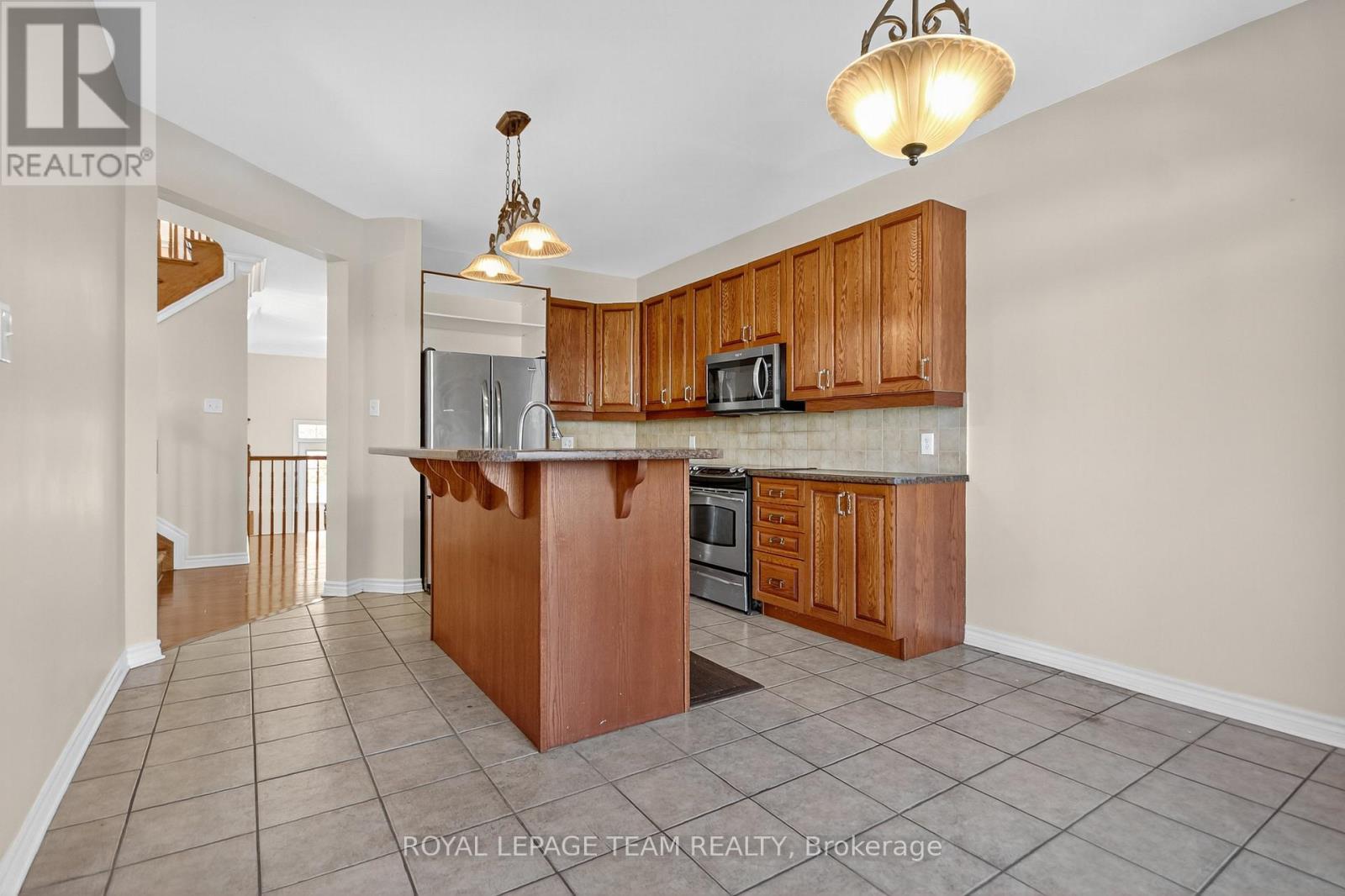 236 Kohilo Crescent, Ottawa, Ontario  K2S 0E6 - Photo 16 - X12480745