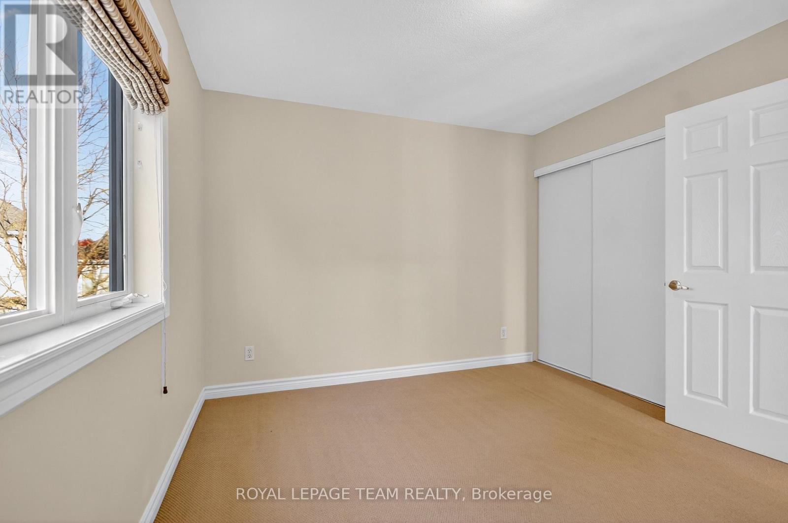 236 Kohilo Crescent, Ottawa, Ontario  K2S 0E6 - Photo 37 - X12480745