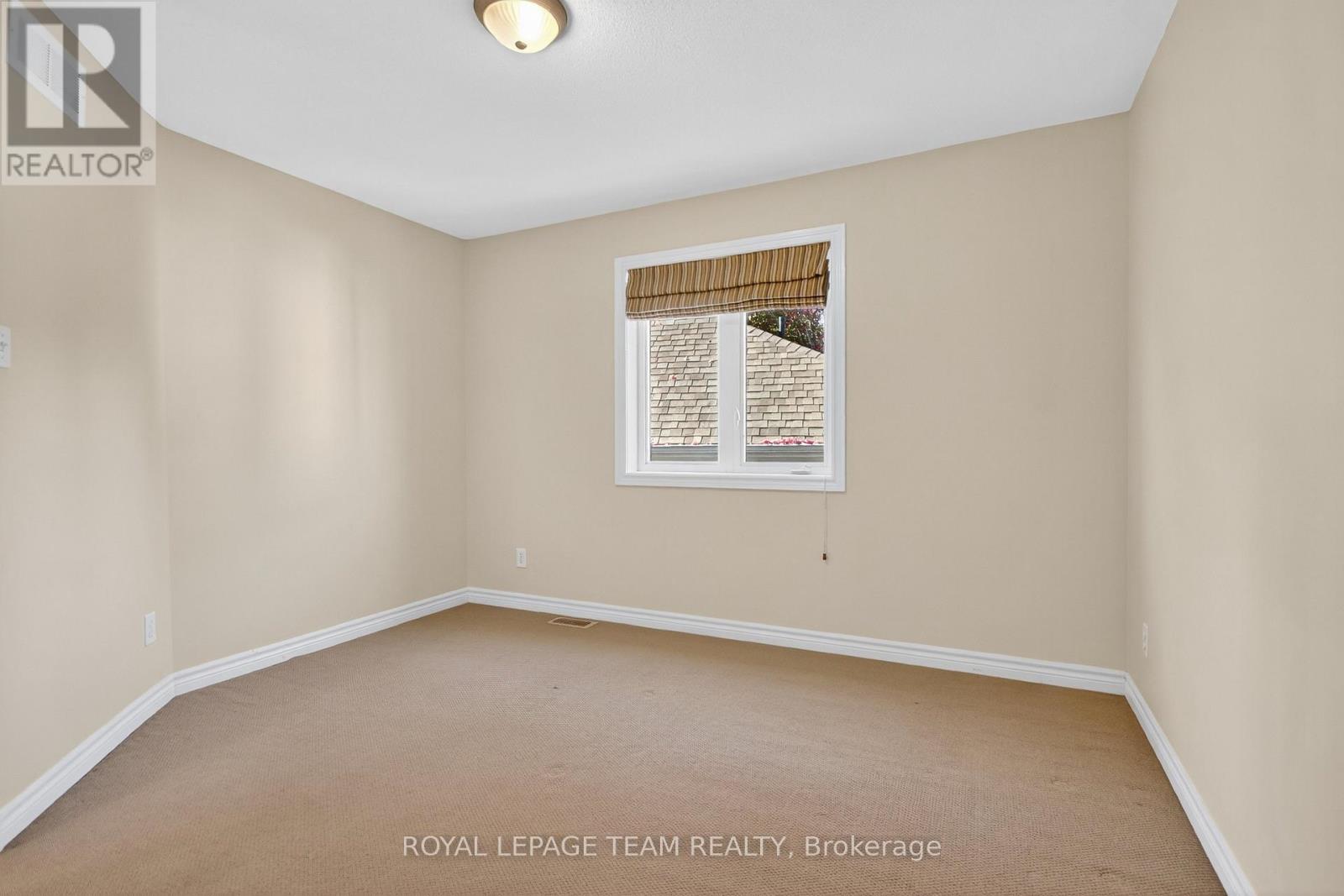 236 Kohilo Crescent, Ottawa, Ontario  K2S 0E6 - Photo 38 - X12480745