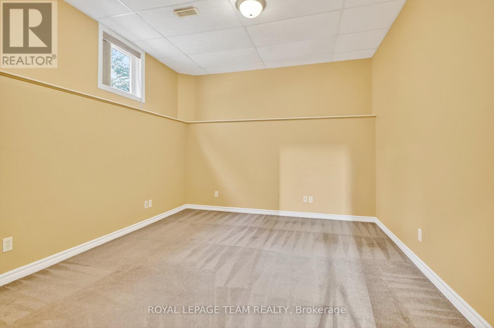 236 Kohilo Crescent, Ottawa, Ontario  K2S 0E6 - Photo 46 - X12480745